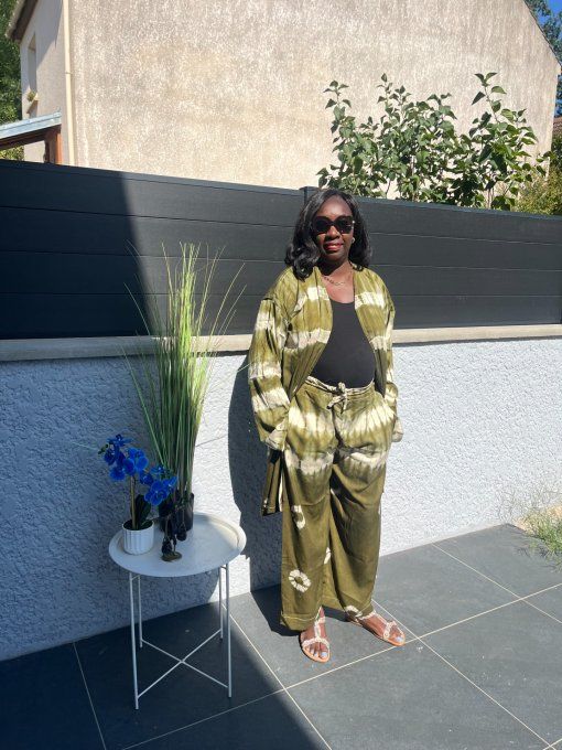ENSEMBLE 2 PIECES LEILA  en PAGNE KOKODUNDA 100% coton Adapté à toutes les tailles et très Stylé. 
