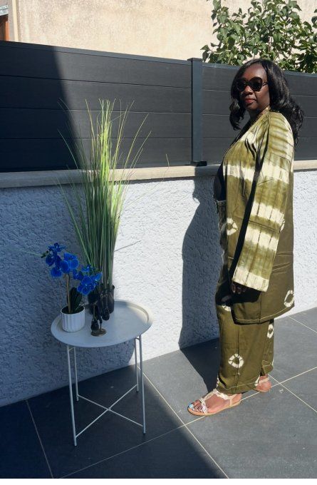 ENSEMBLE 2 PIECES LEILA  en PAGNE KOKODUNDA 100% coton Adapté à toutes les tailles et très Stylé. 